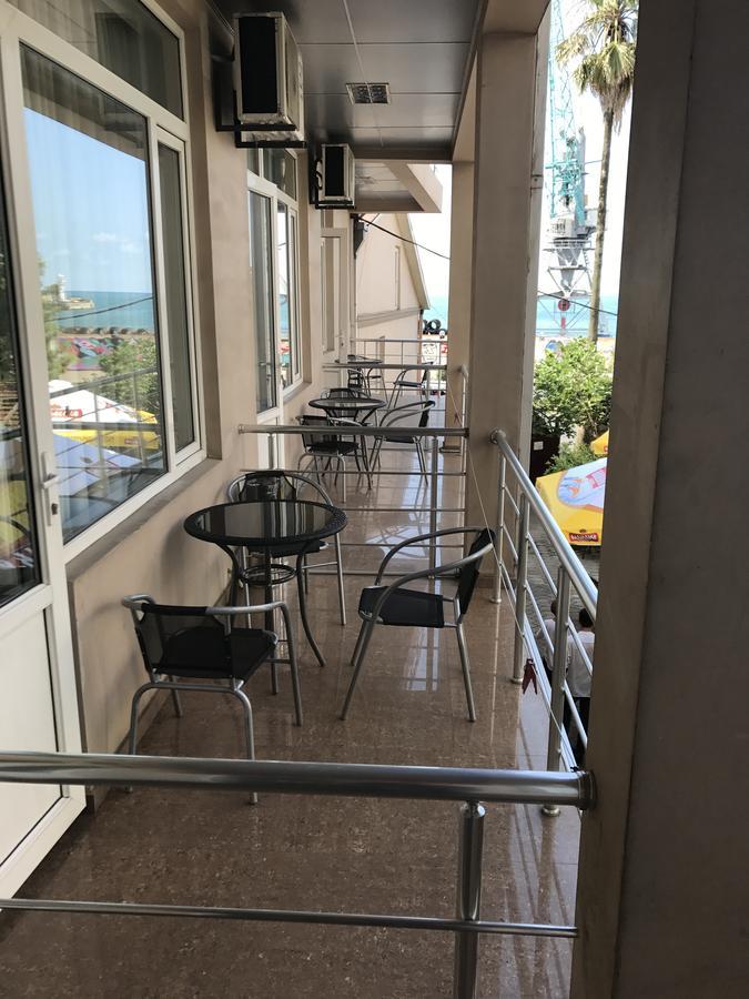 Hotel Marseille Batumi Exterior photo