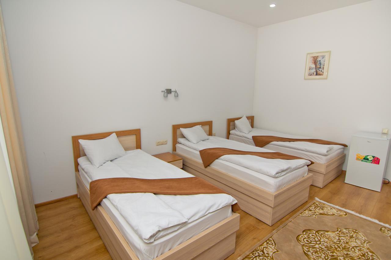 Hotel Marseille Batumi Exterior photo