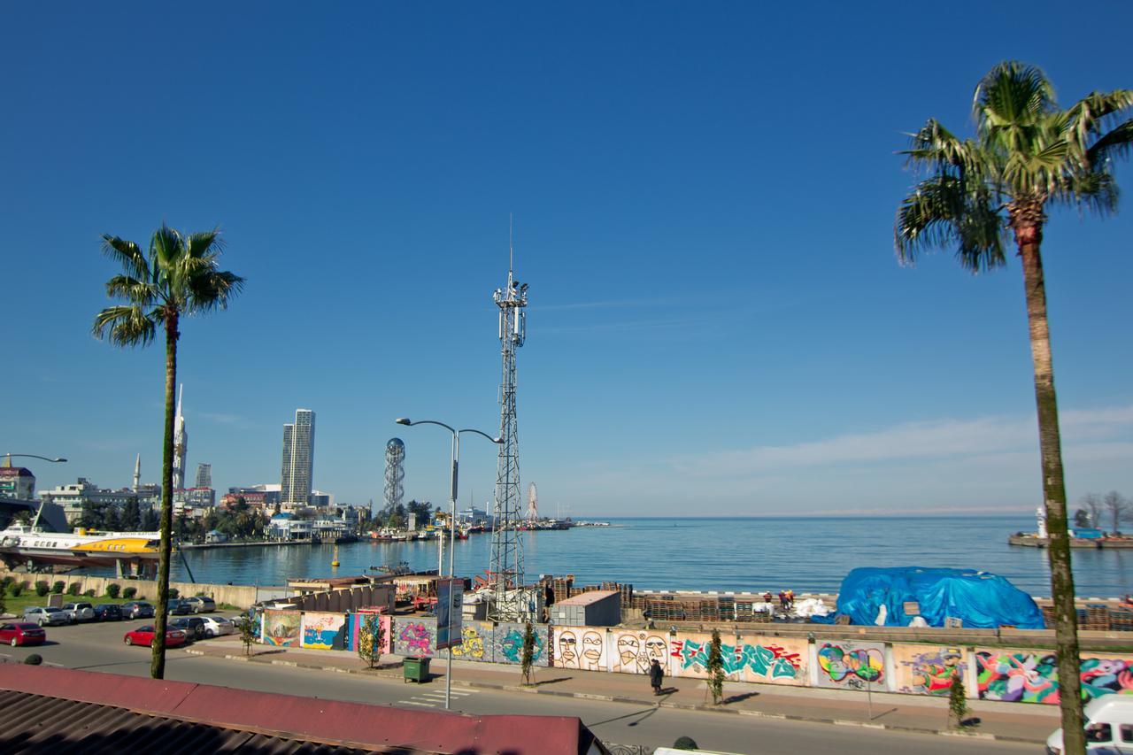 Hotel Marseille Batumi Exterior photo